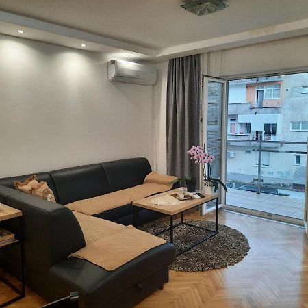 Apartman Nk Apartment Nikšić Екстериор снимка