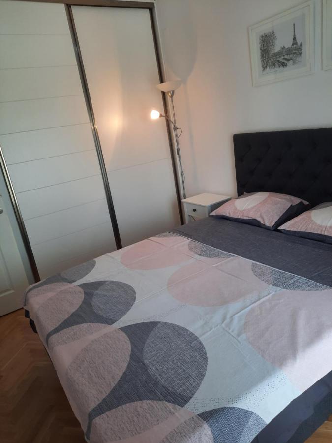 Apartman Nk Apartment Nikšić Екстериор снимка