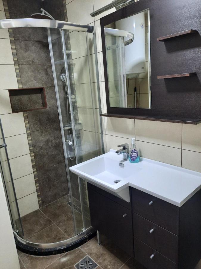 Apartman Nk Apartment Nikšić Екстериор снимка