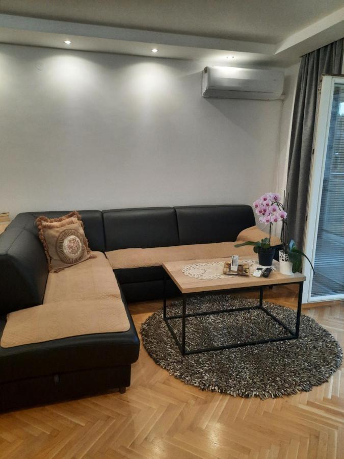 Apartman Nk Apartment Nikšić Екстериор снимка